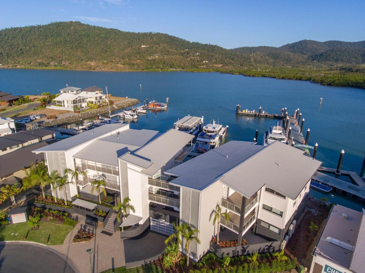 Готель Harbour Cove Ерлі-Біч Екстер'єр фото